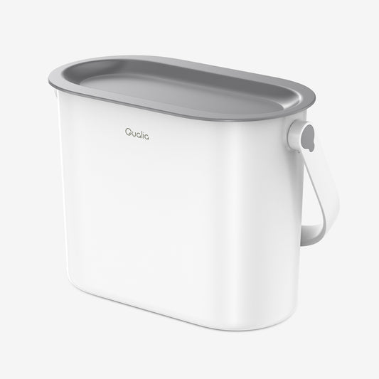 Qualia 1 gallon ABS countertop compost bin with gray lid