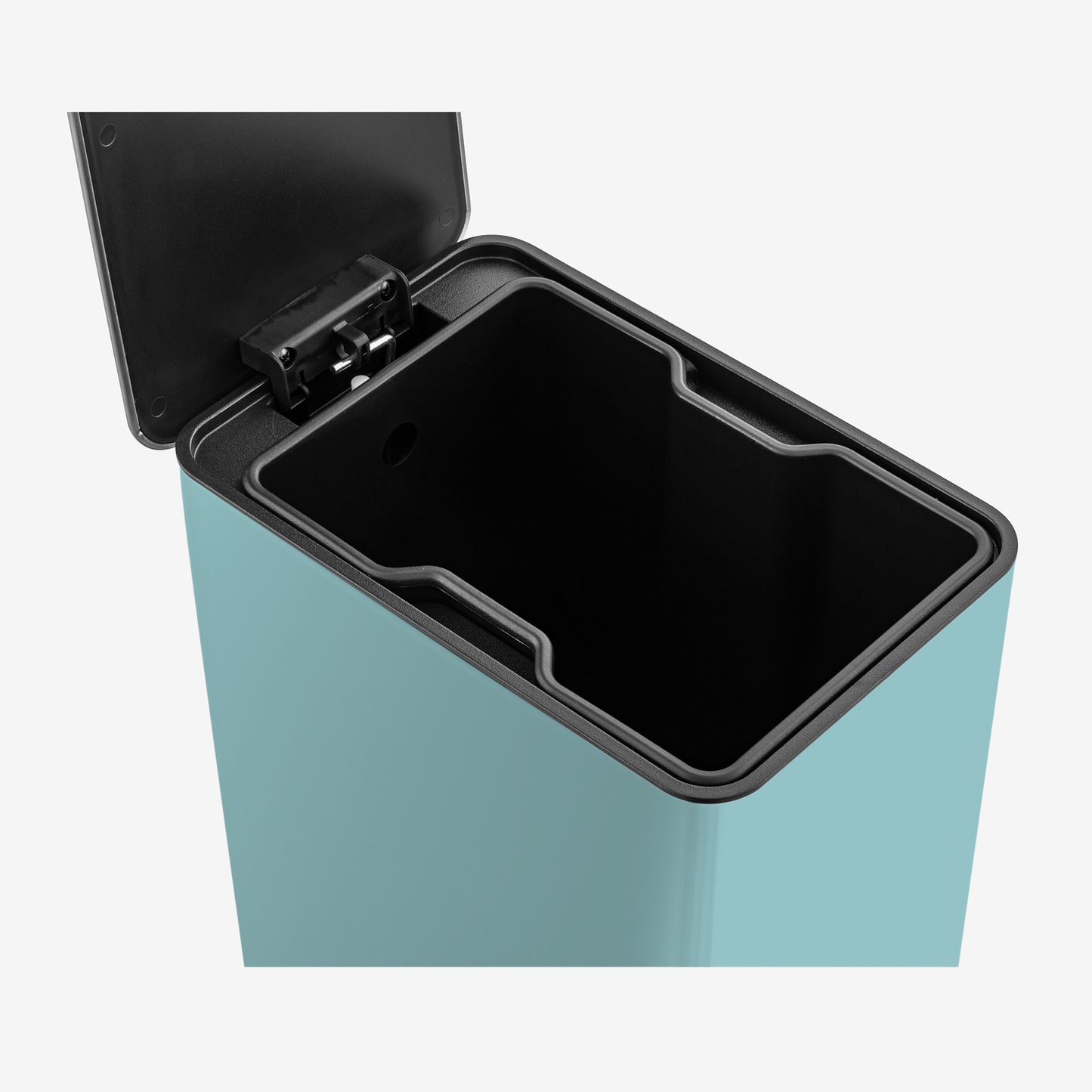 Removable easy-clean inner bucket in small blue trash can