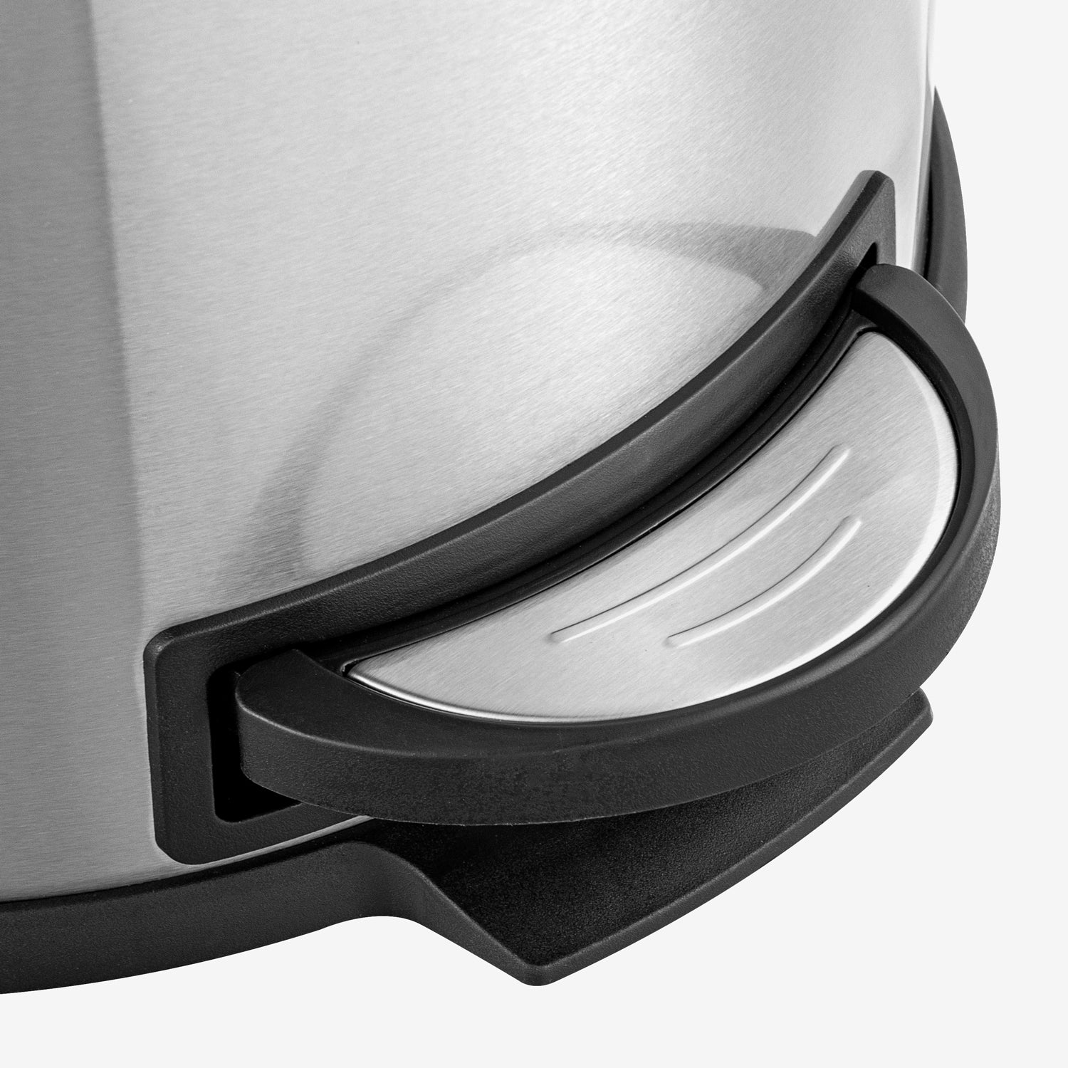 8 Gallon + 1.3 Gallon Round Stainless Steel Step Can Combo – QualiaWare