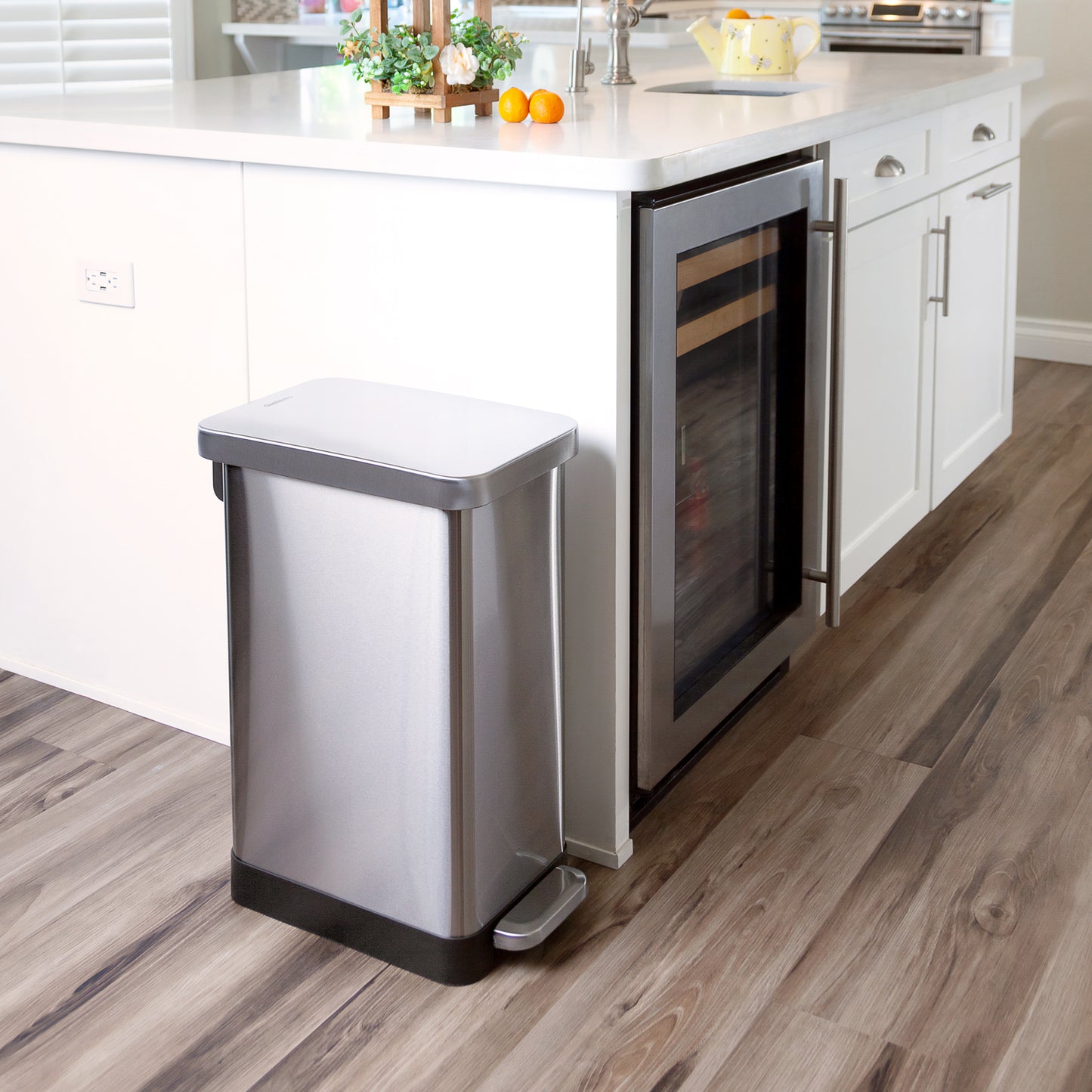 13.2 Gallon Slim Stainless Steel Step Can – QualiaWare
